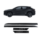 uni-t preto friso com carro
